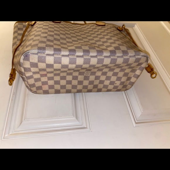 ❌Sold❌Authentic Louis Vuitton Neverfull MM - Picture 13 of 16